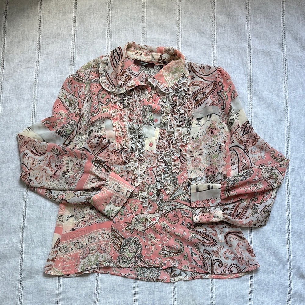 Belissimo Pastel Ruffled Button Down Blouse - Picture 6 of 12